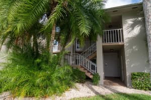 7 Lake Vista Trail 102, Port St Lucie, FL 34952 Sold 01/24/24
