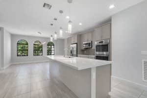 604 S Windward Circle S, Boynton Beach, FL 33435 Sold 02/12/24