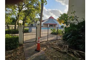 618 NW 13th Street 33, Boca Raton, FL 33486 Sold 01/05/24