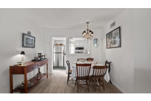 315 Circle Drive S 104, Boynton Beach, FL 33435 Sold 11/30/23