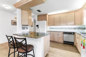 33 Bethesda Park Circle H33, Boynton Beach, FL 33435 Sold 12/29/23