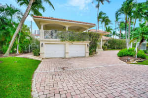 290 E Fern Drive, Boca Raton, FL 33432 Sold 03/26/24