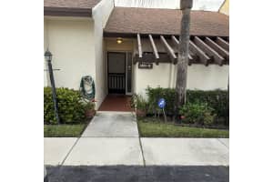 3899 Vine Tree Trail B, Lake Worth, FL 33467 Sold 04/03/24