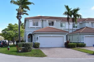 2171 Oakmont Drive, Riviera Beach, FL 33404 Sold 12/28/23