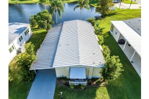 342 NE Jade Circle, Jensen Beach, FL 34957 Sold 02/02/24