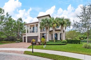 1140 NE Savannah Oaks Way, Jensen Beach, FL 34957 Sold 12/28/23