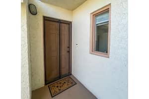 1529 SE Royal Green Circle 102, Port St Lucie, FL 34952 Sold 12/14/23