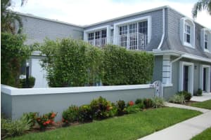 2704 Vision Drive, Palm Beach Gardens, FL 33418 Sold 01/23/24