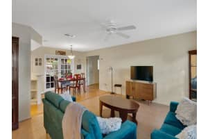 2390 6th Street, Vero Beach, FL 32962 Sold 01/16/24