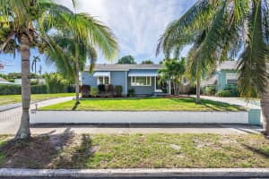 806 Kanuga Drive, West Palm Beach, FL 33401 Sold 04/30/24