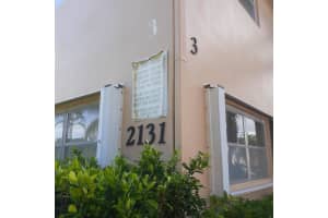 2131 NE 1st Court 103, Boynton Beach, FL 33435 Sold 04/11/24