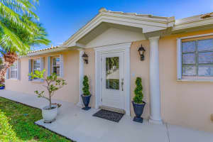 9112 SE Retreat Drive, Hobe Sound, FL 33455 Sold 01/04/24