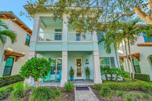 1121 Faulkner Terrace, Palm Beach Gardens, FL 33418 Sold 06/26/24