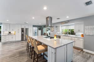 298 Country Club Drive, Tequesta, FL 33469 Sold 01/12/24