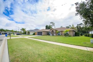 120 Sycamore Drive, Royal Palm Beach, FL 33411 Sold 05/16/24
