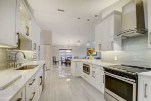 4720 Boxwood Circle, Boynton Beach, FL 33436 Sold 12/18/23