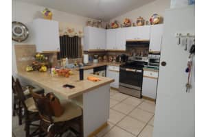 59 Via De Casas Norte, Boynton Beach, FL 33426 Sold 10/08/24