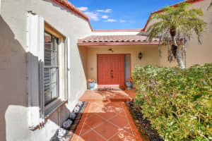 2327 SW 23rd Cranbrook Drive, Boynton Beach, FL 33436 Sold 12/05/23