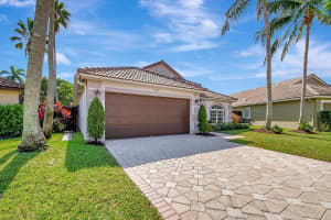 1939 Oak Berry Circle, Wellington, FL 33414 Sold 11/30/23