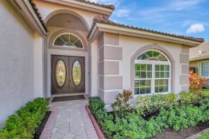 1939 Oak Berry Circle, Wellington, FL 33414 Sold 11/30/23