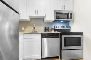 1455 N Treasure Drive 4e, North Bay Village, FL 33141 Sold 02/08/24
