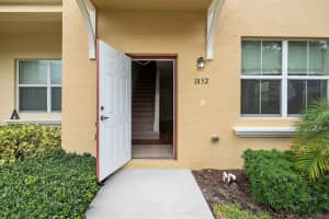 1832 Via Granada, Boynton Beach, FL 33426 Sold 01/04/24
