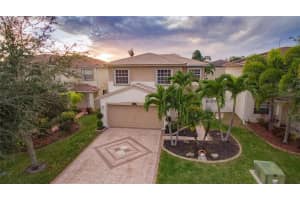 6695 Spring Garden Run, Lake Worth, FL 33463 Sold 01/26/24