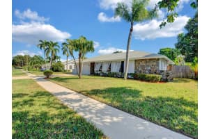 2512 SW 5th Street, Boynton Beach, FL 33435 Sold 04/24/24