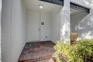 260 NE 3rd Street 4e, Delray Beach, FL 33444 Sold 04/15/24