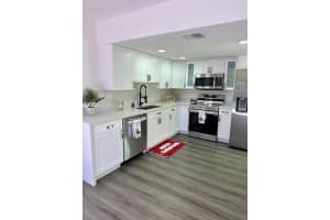 5703 S Travelers Palm Lane, Tamarac, FL 33319 Sold 01/16/24