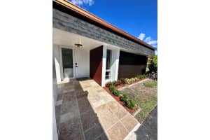 5703 S Travelers Palm Lane, Tamarac, FL 33319 Sold 01/16/24