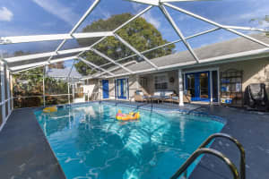 3805 6th Lane, Vero Beach, FL 32968 Sold 03/19/24