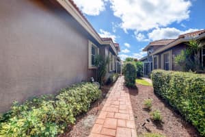5648 Emerald Cay Terrace, Boynton Beach, FL 33437 Sold 12/05/23