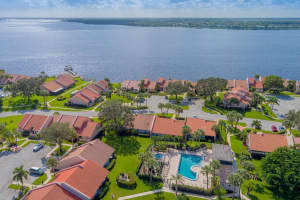 3310 SE Sandpiper Circle, Port St Lucie, FL 34952 Sold 07/10/24