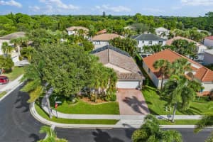 101 Waterbridge Lane, Jupiter, FL 33458 Sold 02/20/24