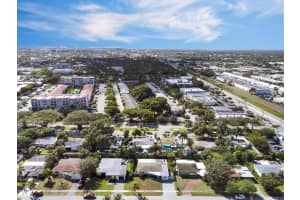 190 NE 21st Street, Boca Raton, FL 33431 Sold 08/23/24