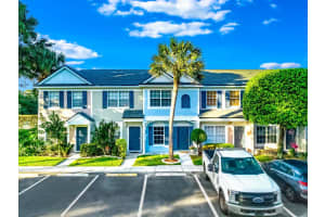 5535 Pageant Place 14, Margate, FL 33063 Sold 12/12/23