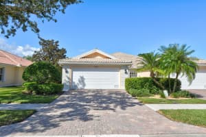 8439 SE Retreat Drive, Hobe Sound, FL 33455 Sold 03/14/24