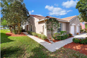 5102 Toscana Trail, Boynton Beach, FL 33437 Sold 02/23/24