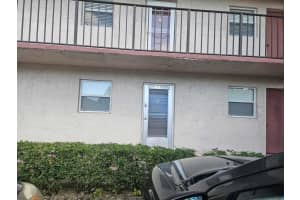 225 Bonnie Boulevard 108, Palm Springs, FL 33461 Sold 04/17/24