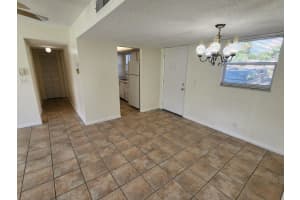 225 Bonnie Boulevard 108, Palm Springs, FL 33461 Sold 04/17/24