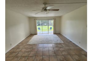 225 Bonnie Boulevard 108, Palm Springs, FL 33461 Sold 04/17/24