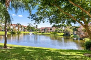 715 Villa Circle, Boynton Beach, FL 33435 Sold 03/28/24