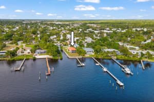 911 NW Sunset Terrace, Stuart, FL 34994 Sold 02/16/24