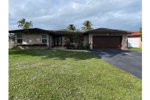 8307 SW 26th Street, Davie, FL 33324 Sold 12/18/23
