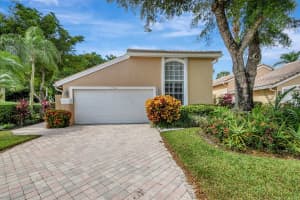 4786 Carlton Golf Drive, Lake Worth, FL 33449 Sold 02/27/24