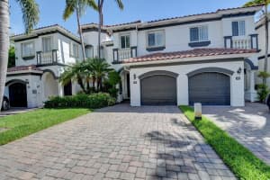 3030 Murano Bay Drive, Boynton Beach, FL 33435 Sold 02/16/24