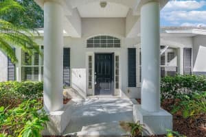 609 44th Avenue, Vero Beach, FL 32968 Sold 12/18/23