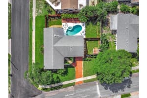 1333 Crest Drive, Lake Worth Beach, FL 33461 Sold 05/10/24