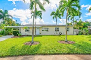 2109 Lake Bass Circle, Lake Worth, FL 33461 Sold 04/16/24